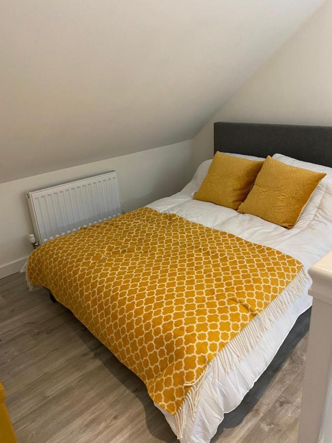 Livingstone Street Apartments With Free Parking Йорк Экстерьер фото
